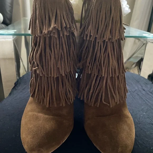 💕Via Spiga Suede Booties 💕💕 - Picture 2 of 7